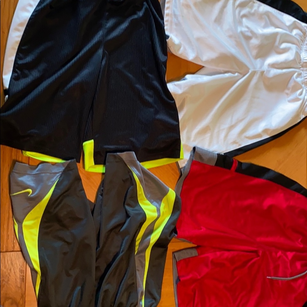 Lot of 4 Men’s Nike Shorts